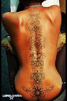 adinkra body art  III.jpg